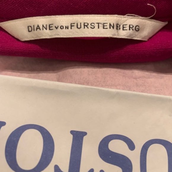 DVF BodyCon Dress - Picture 5 of 6